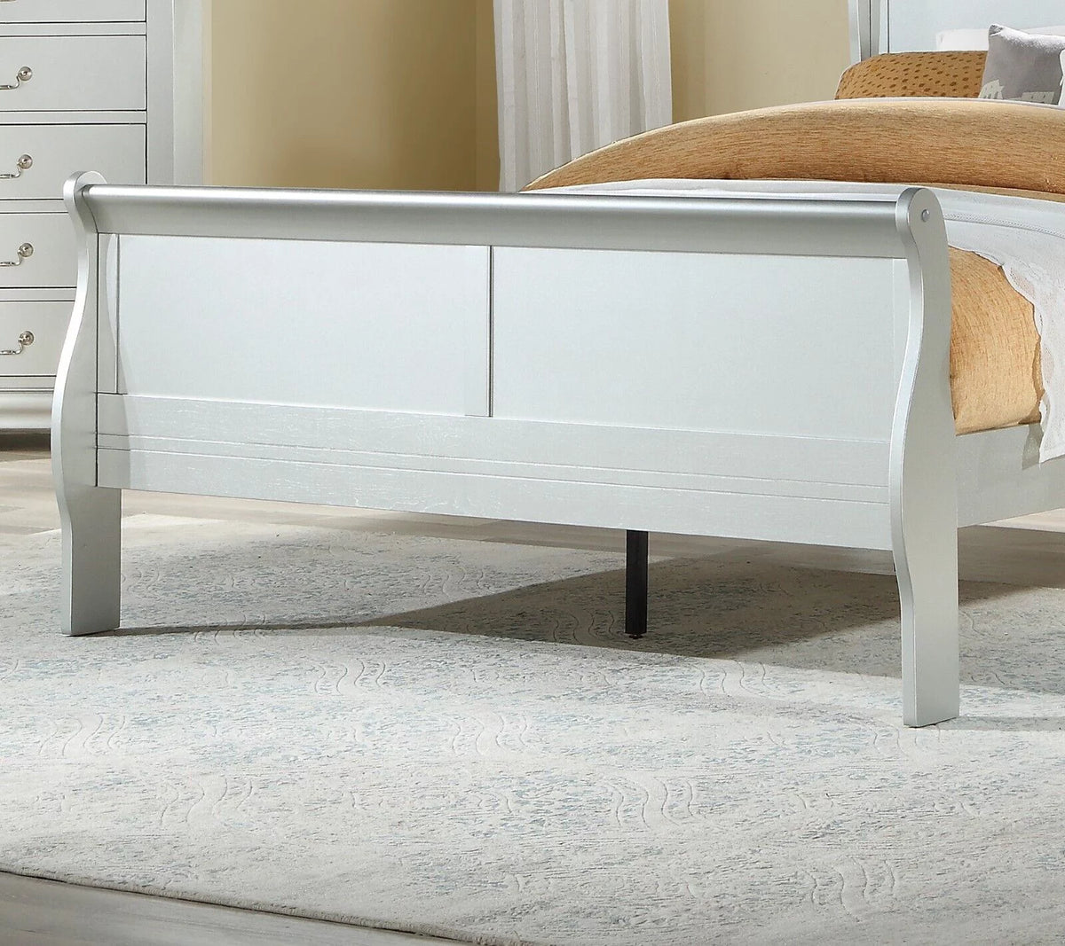 Full Sleigh Panel Bed Platinum Finish Wooden O24199