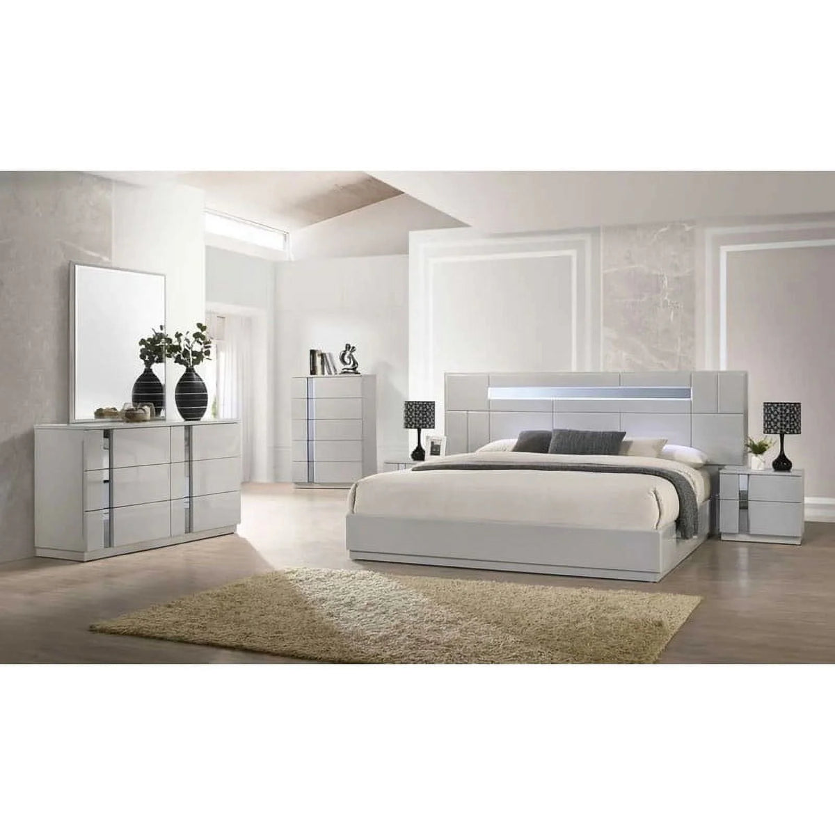 5-Piece Gray Lacquer King Size Bedroom Set U6654