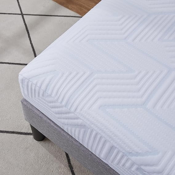 8-Inch Medium-Firm Memory Foam Queen Mattress Q6749