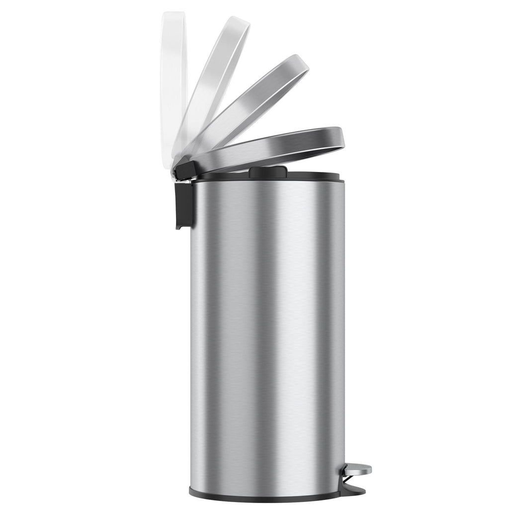 8 Gallon Step Trash Can D715396