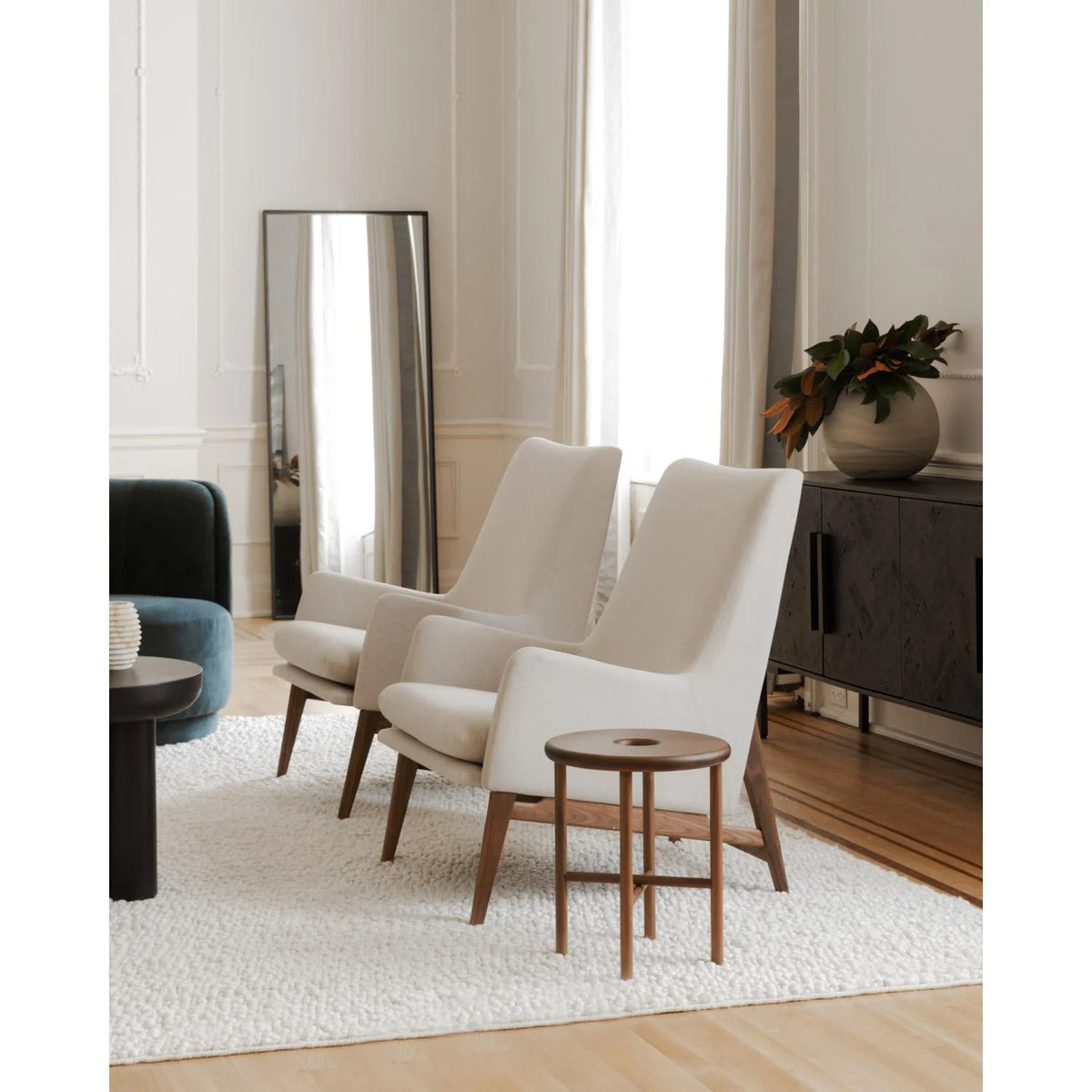 Walnut Stool S8685