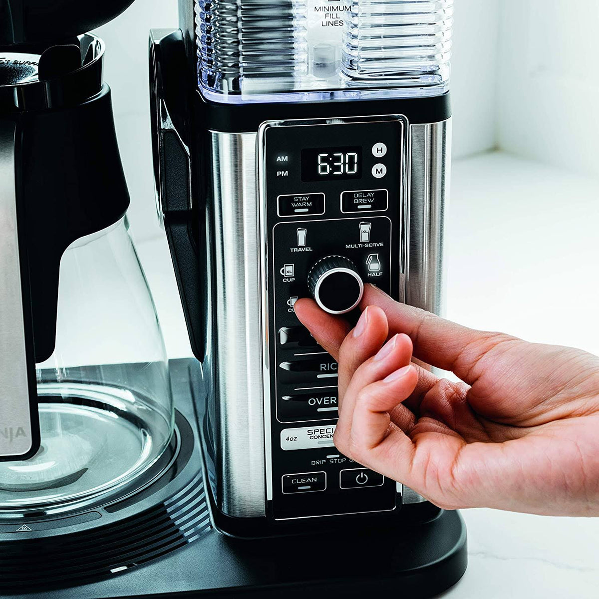 Glass Carafe Coffee Maker B105