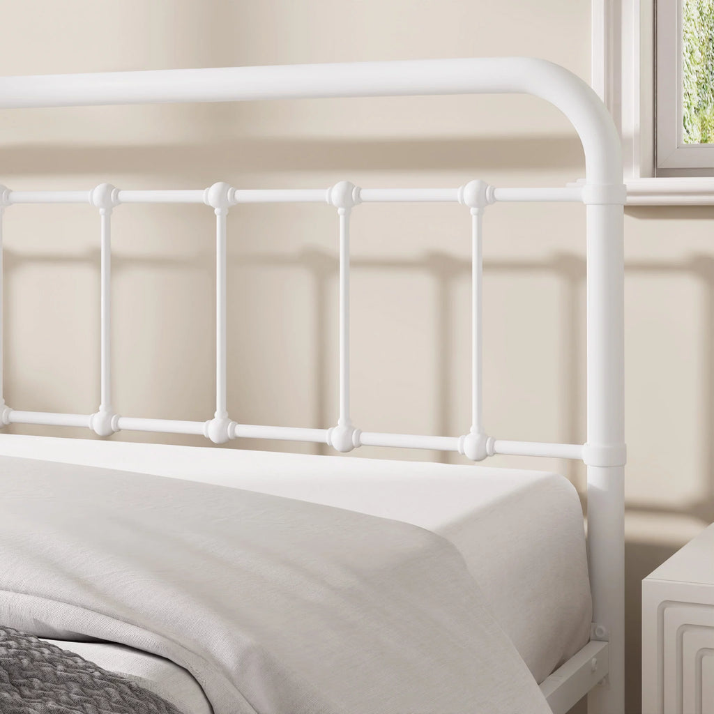 Queen Size Black Metal Platform Bed Frame with Headboard and Footboard T519144