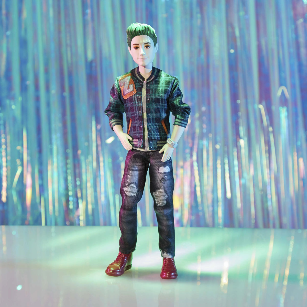 Zed Fashion Doll with Green Hair, Outfit, and Accessory B237