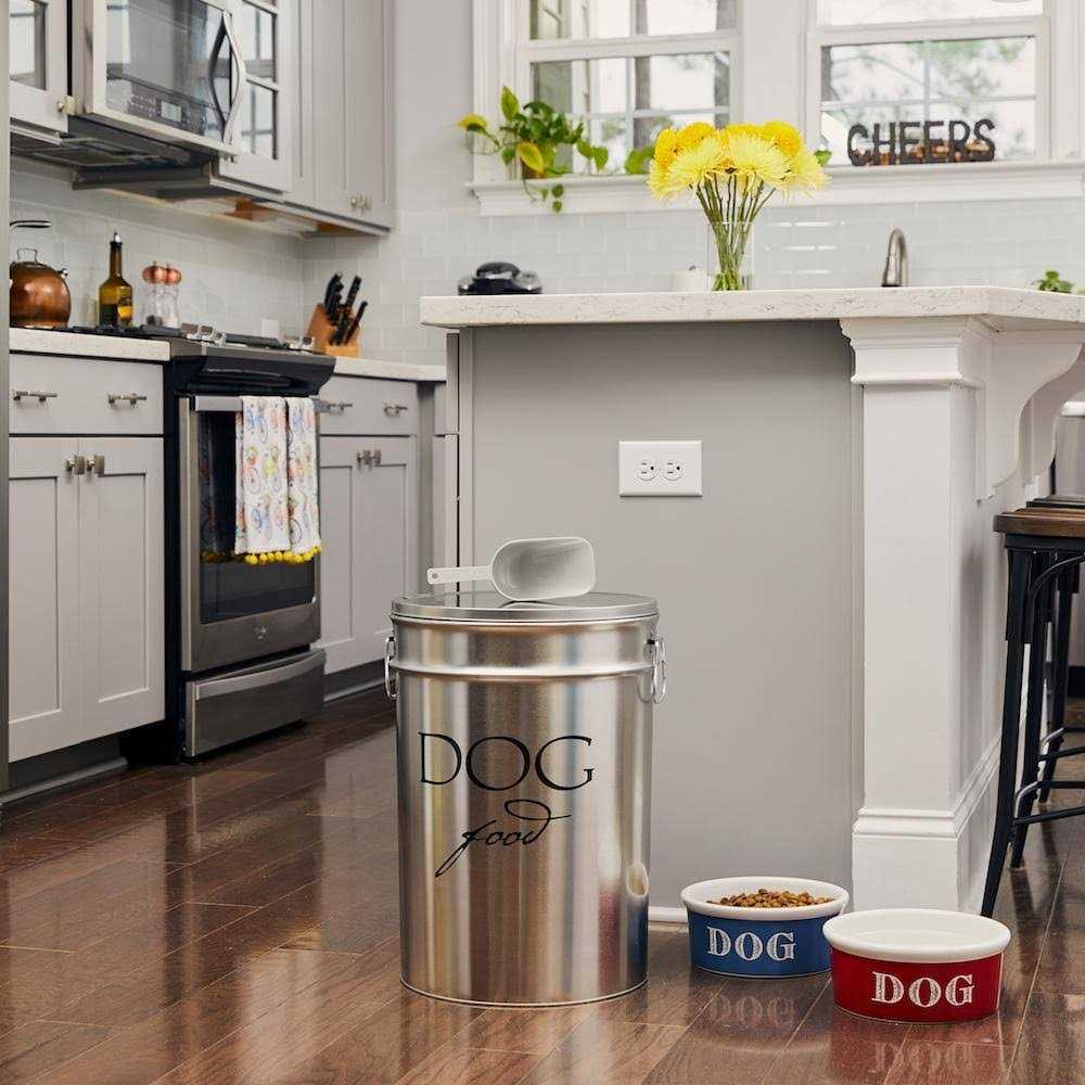 Classic Dog Food Storage Canister O8860