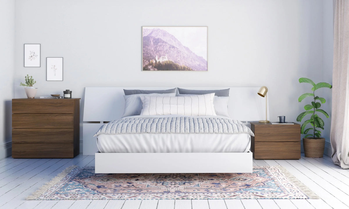 4 Piece Queen Size Bedroom Set Walnut and White K6599